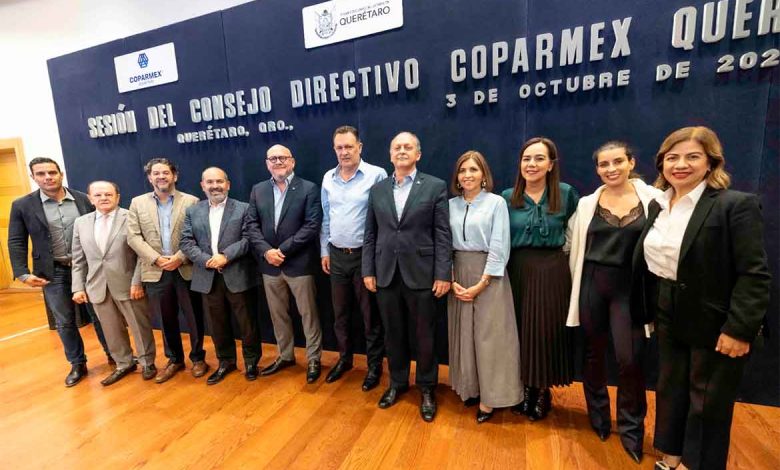 Mauricio Kuri participa