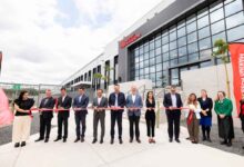 Inaugura Gobernador Kuri nueva planta de Avery Dennison
