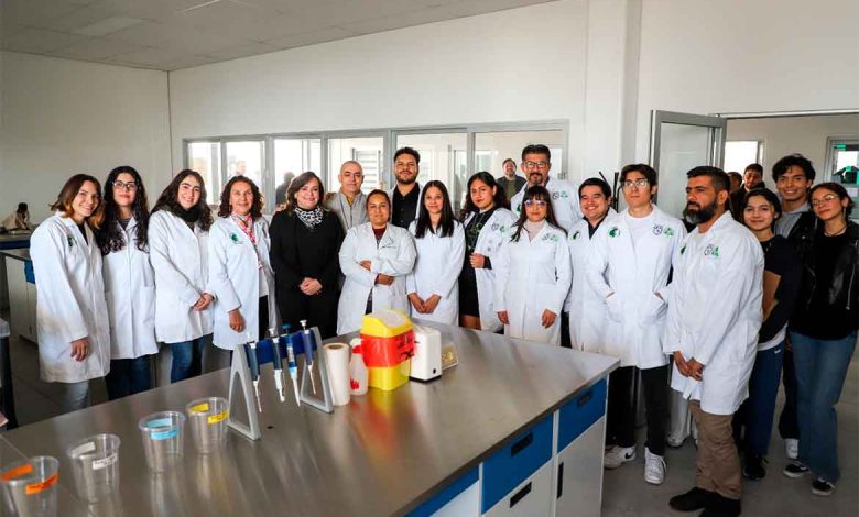 Abre Ciencias Naturales UAQ