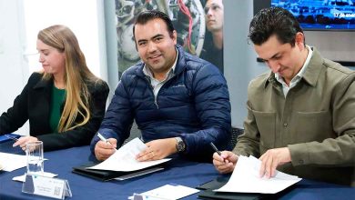 Alcalde Gaspar Trueba con la UNAQ