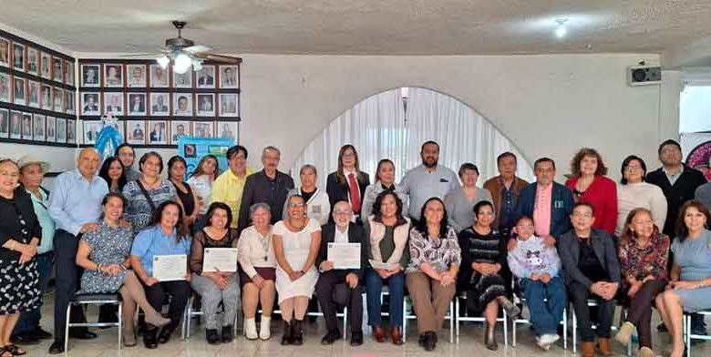 Asistentes al 6o. Aniversario de la Red de Tertulias