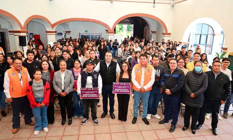 155 Universitarios Colonenses