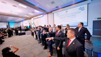 Acude Felifer Macías a la toma de protesta del Consejo Directivo de COPARMEX