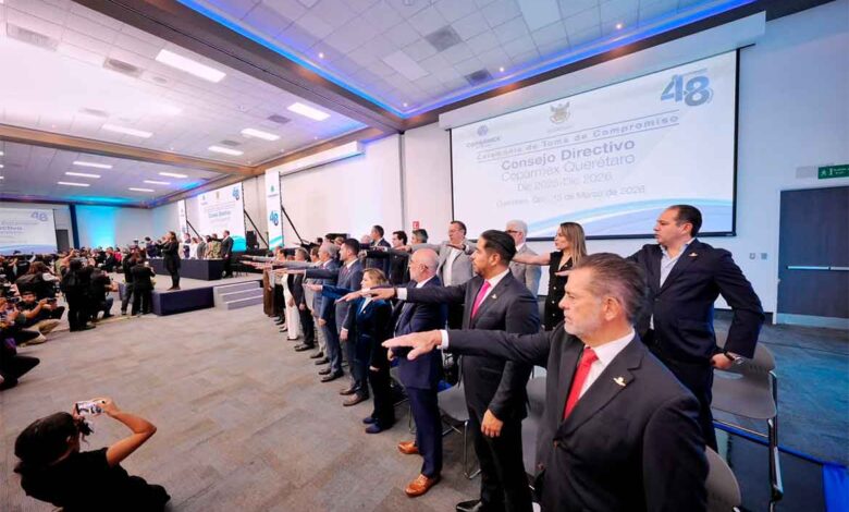 Acude Felifer Macías a la toma de protesta del Consejo Directivo de COPARMEX